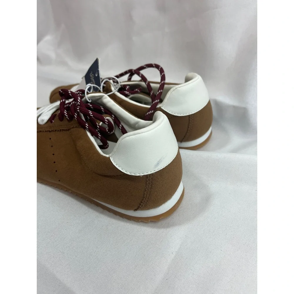 Universal Thread Womens Brown Faux Suede Sneakers Gum‎ Sole Size 10 NEW